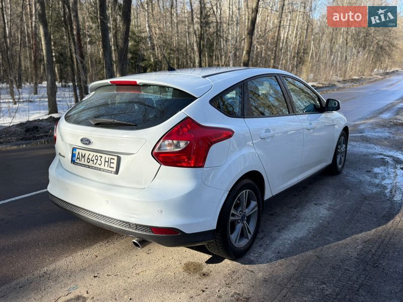 Хэтчбек Ford Focus 2014 в Житомире