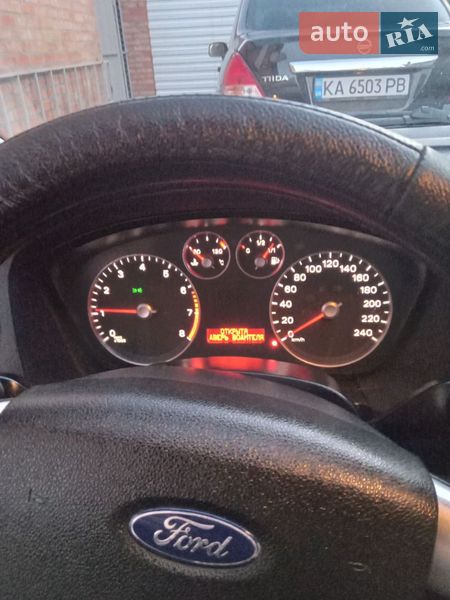 Седан Ford Focus 2007 в Калиновке