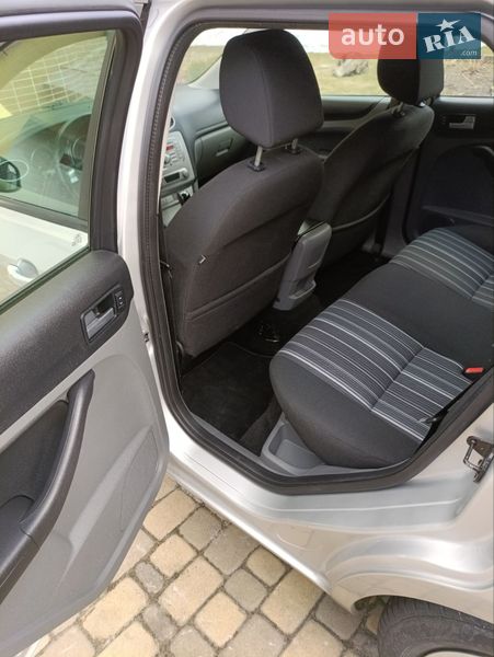 Универсал Ford Focus 2010 в Киеве