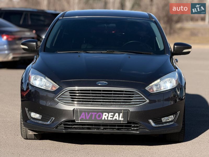 Седан Ford Focus 2015 в Кривому Розі