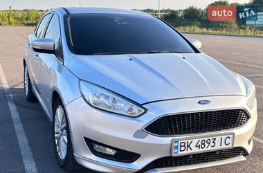 Седан Ford Focus 2017 в Ровно