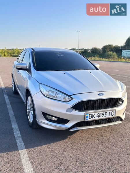 Седан Ford Focus 2017 в Ровно