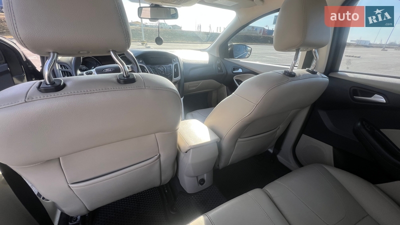 Седан Ford Focus 2011 в Львове