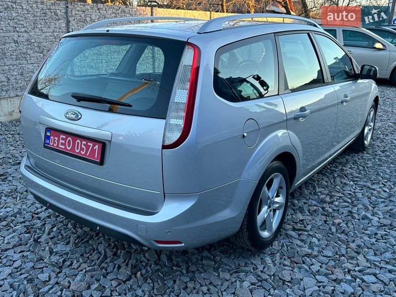 Универсал Ford Focus 2010 в Ровно