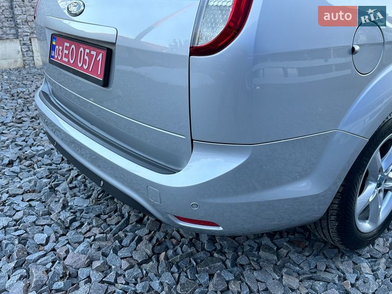 Универсал Ford Focus 2010 в Ровно