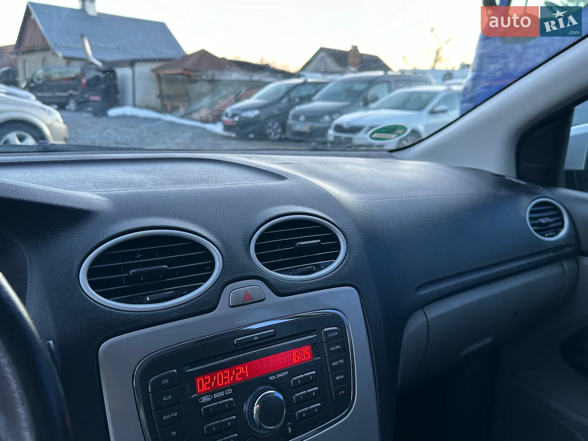 2010 Ford Focus - мініатюра 54