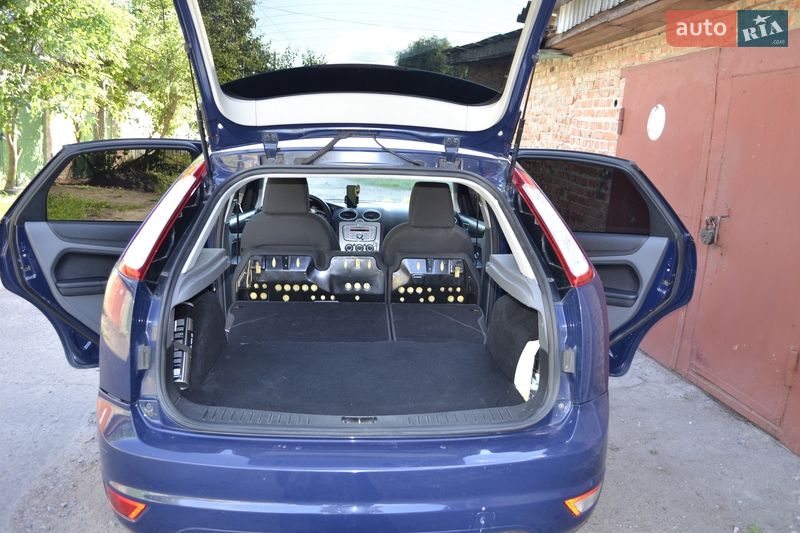 Хетчбек Ford Focus 2008 в Чернігові