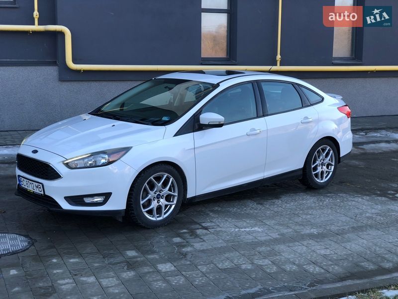 Хэтчбек Ford Focus 2015 в Львове