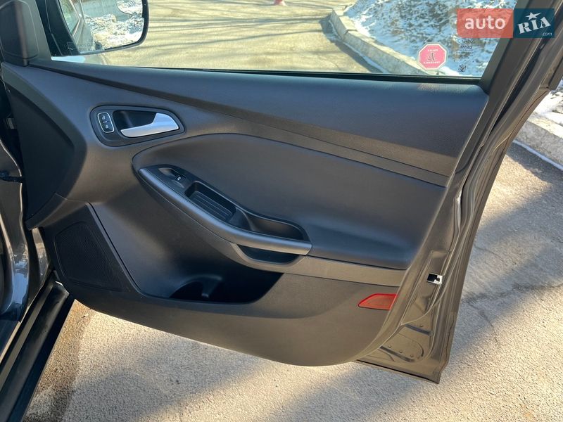 Хетчбек Ford Focus 2016 в Львові