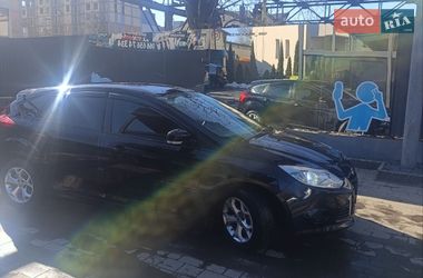 Хетчбек Ford Focus 2013 в Івано-Франківську