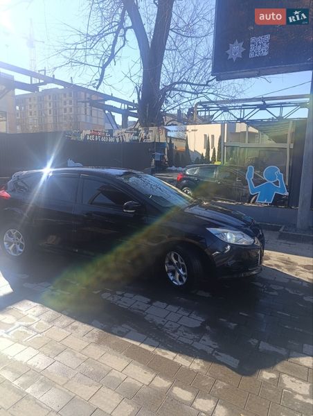 Хэтчбек Ford Focus 2013 в Ивано-Франковске