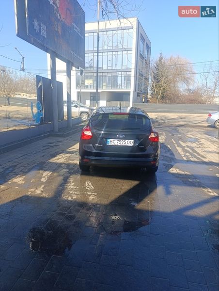 Хэтчбек Ford Focus 2013 в Ивано-Франковске