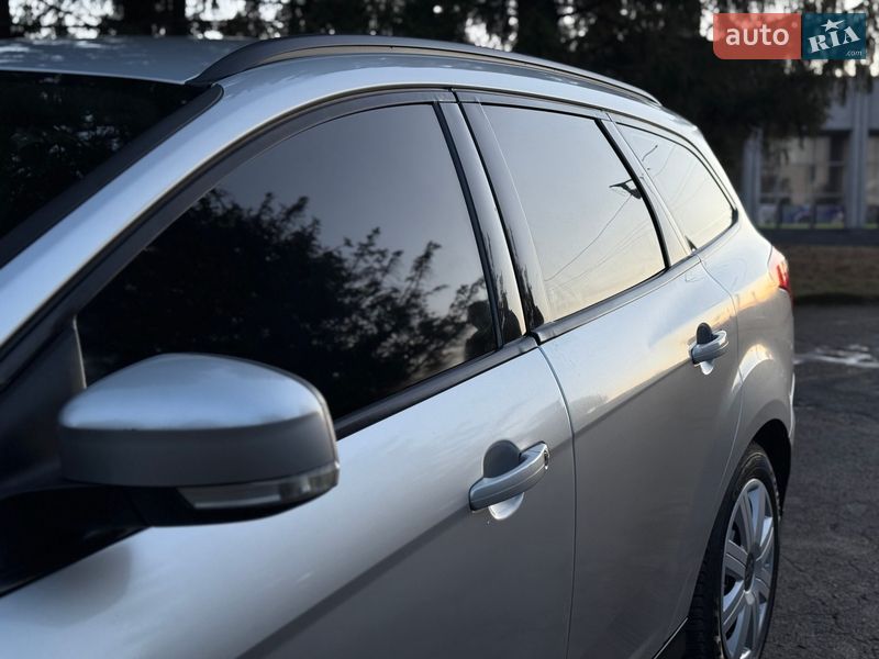 Универсал Ford Focus 2011 в Ровно