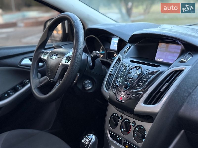 Универсал Ford Focus 2011 в Ровно