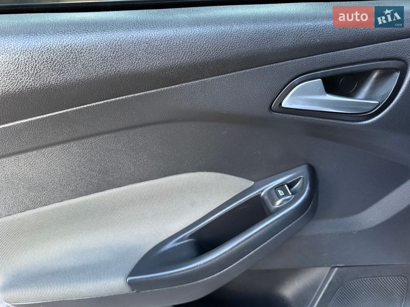 Универсал Ford Focus 2011 в Ровно