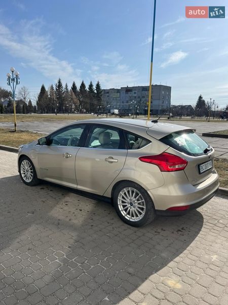 Хетчбек Ford Focus 2017 в Винниках