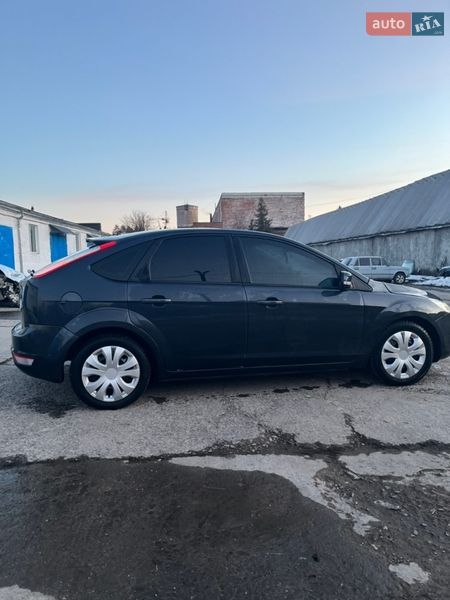 Хэтчбек Ford Focus 2009 в Каменец-Подольском