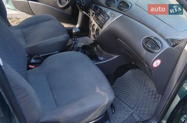 Універсал Ford Focus 2004 в Новоселиці