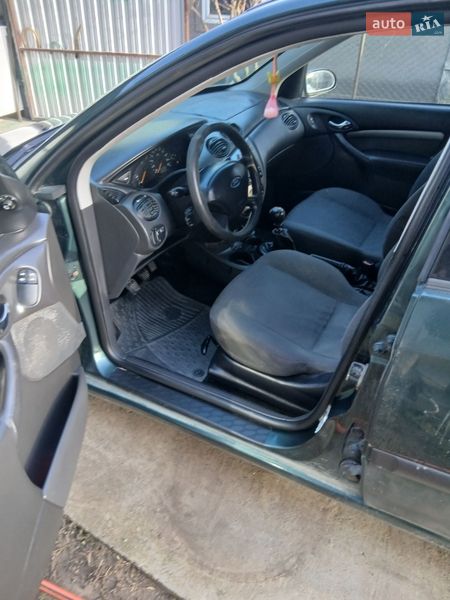 Універсал Ford Focus 2004 в Новоселиці фото 10 Універсал Ford Focus 2004 в Новоселиці