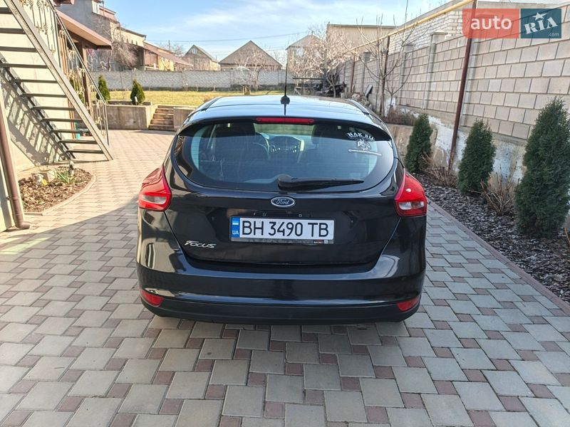 Хетчбек Ford Focus 2015 в Одесі