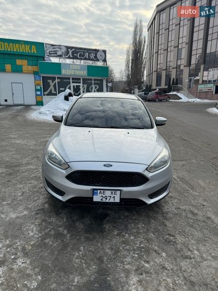 Хэтчбек Ford Focus 2015 в Черкассах