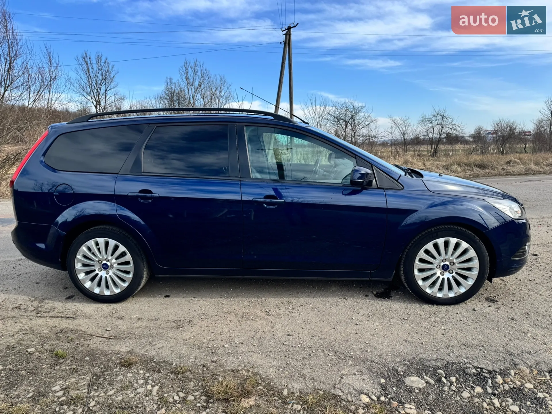 2010 Ford Focus - мініатюра 6