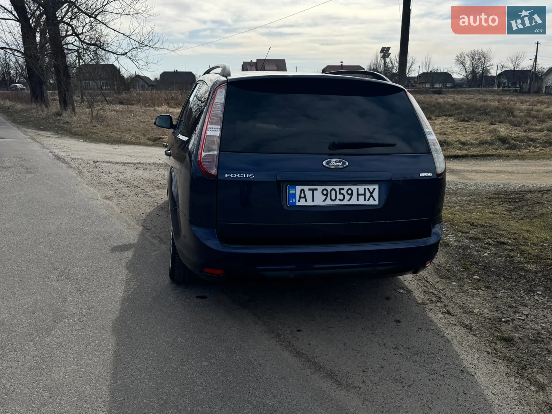 2010 Ford Focus - мініатюра 10