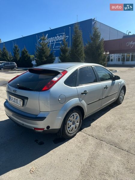 Хетчбек Ford Focus 2005 в Києві