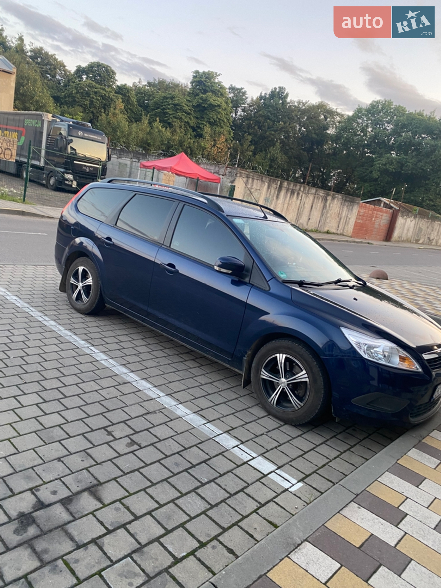 2010 Ford Focus - мініатюра 11