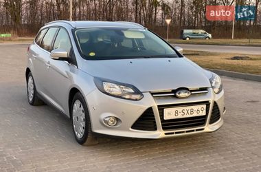 Універсал Ford Focus 2013 в Радивиліві