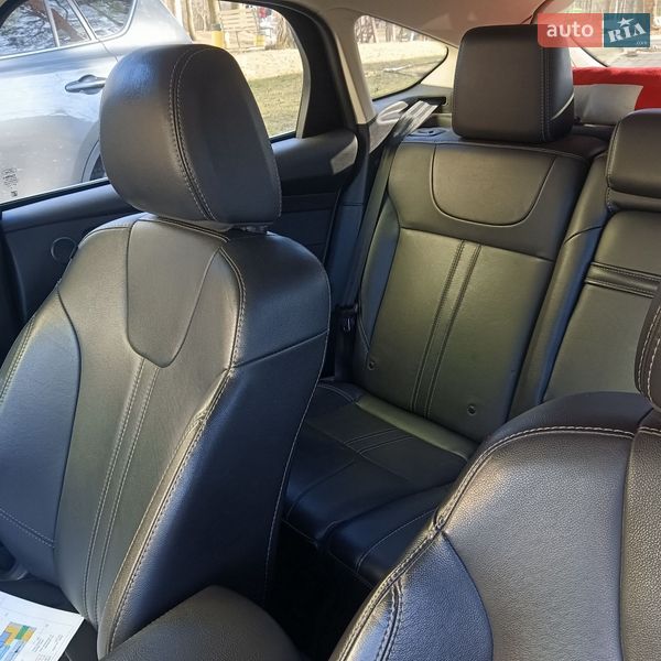 Хэтчбек Ford Focus 2013 в Киеве