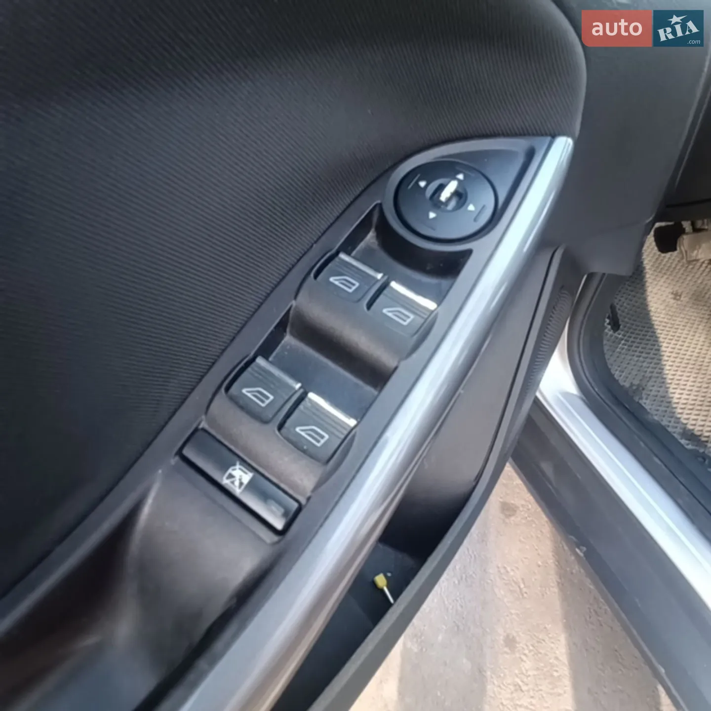 2013 Ford Focus - мініатюра 25