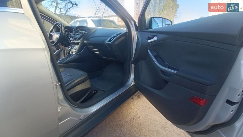 Хэтчбек Ford Focus 2013 в Киеве