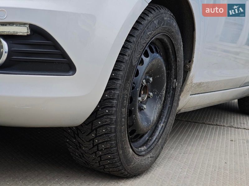 Хэтчбек Ford Focus 2010 в Харькове