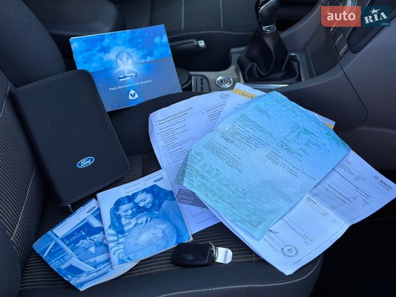 Универсал Ford Focus 2010 в Староконстантинове