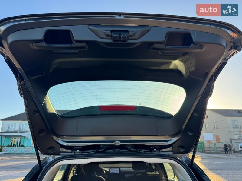 Універсал Ford Focus 2019 в Лопатині