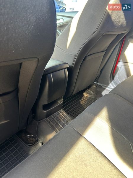 Хетчбек Ford Focus 2015 в Івано-Франківську