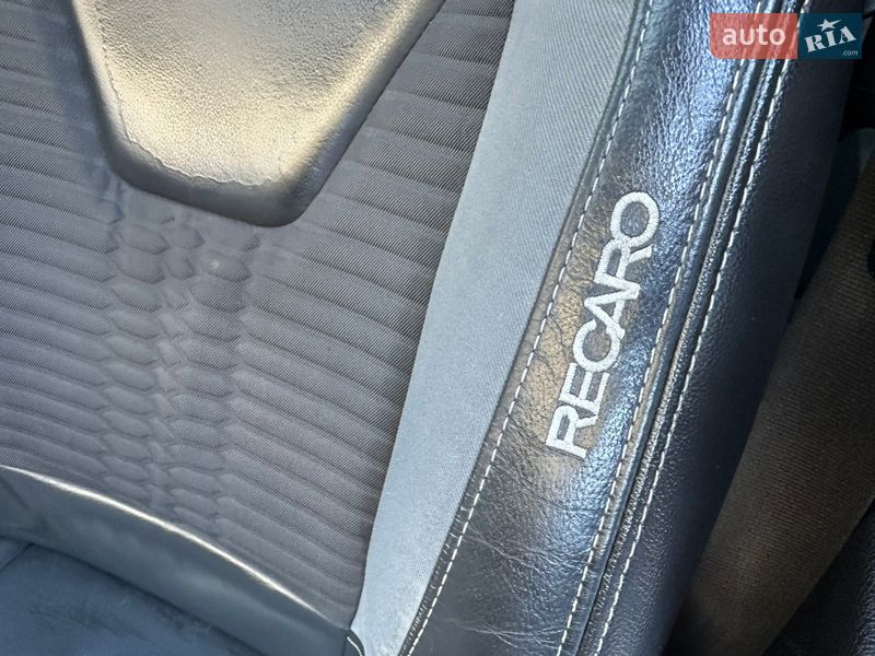 Хэтчбек Ford Focus 2015 в Одессе