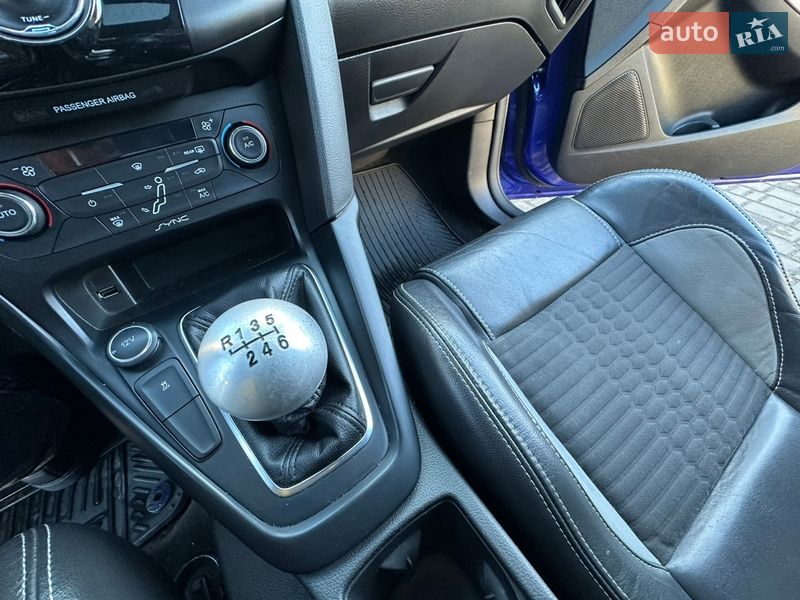 Хэтчбек Ford Focus 2015 в Одессе