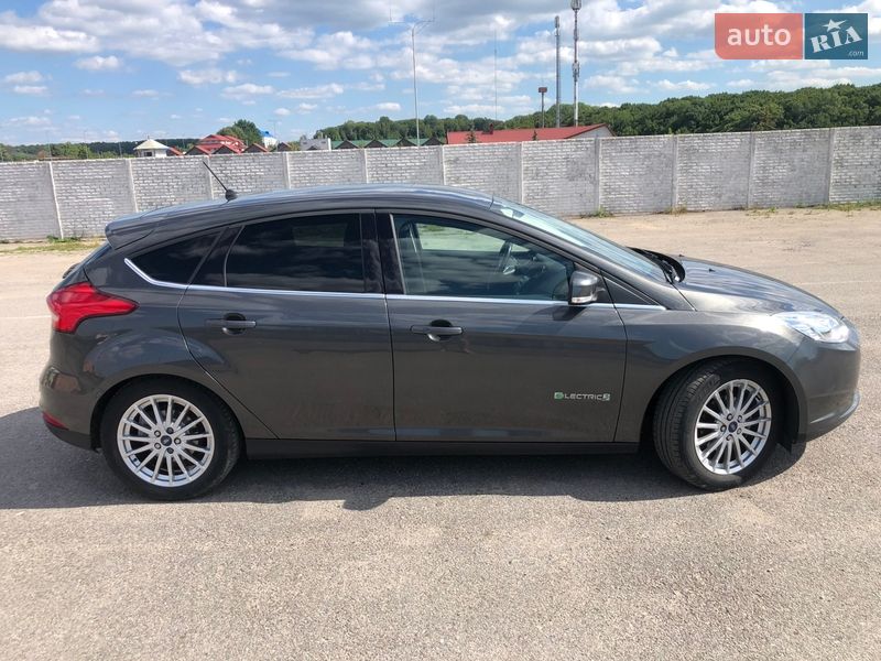 Хэтчбек Ford Focus 2017 в Виннице