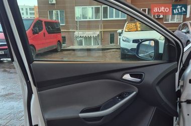Хэтчбек Ford Focus 2014 в Киеве