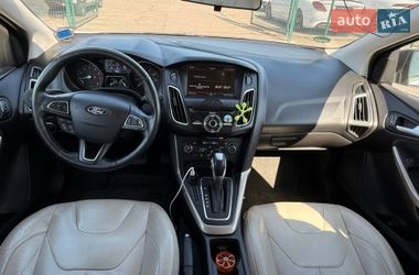 Хэтчбек Ford Focus 2015 в Одессе