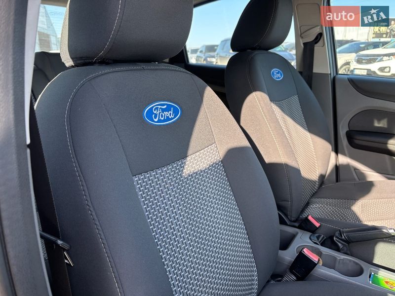 Хетчбек Ford Focus 2008 в Львові