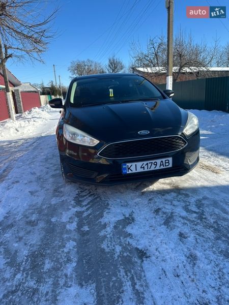 Седан Ford Focus 2016 в Киеве