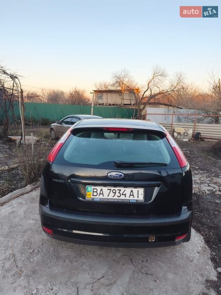 Хэтчбек Ford Focus 2007 в Днепре