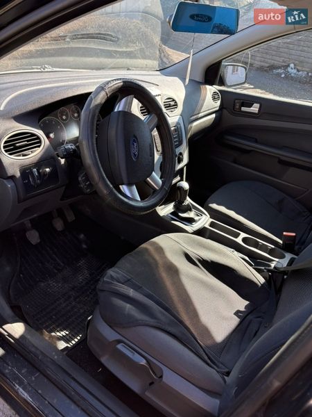 Хэтчбек Ford Focus 2007 в Днепре