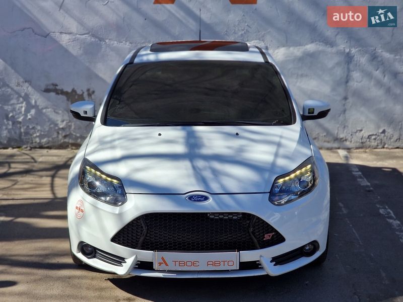 Хэтчбек Ford Focus 2013 в Одессе