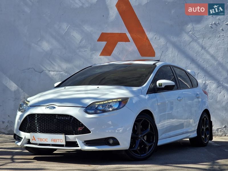Хэтчбек Ford Focus 2013 в Одессе