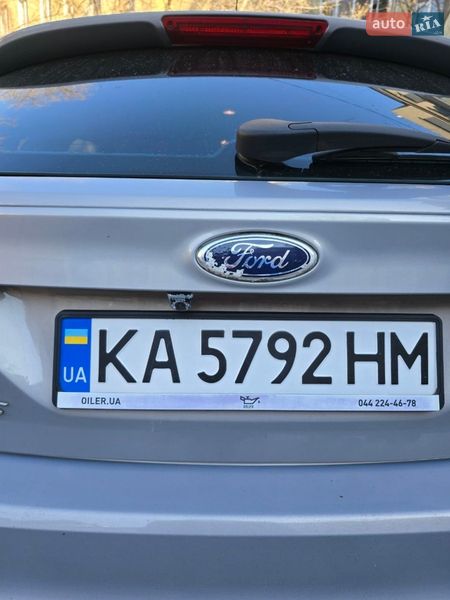Хэтчбек Ford Focus 2013 в Киеве