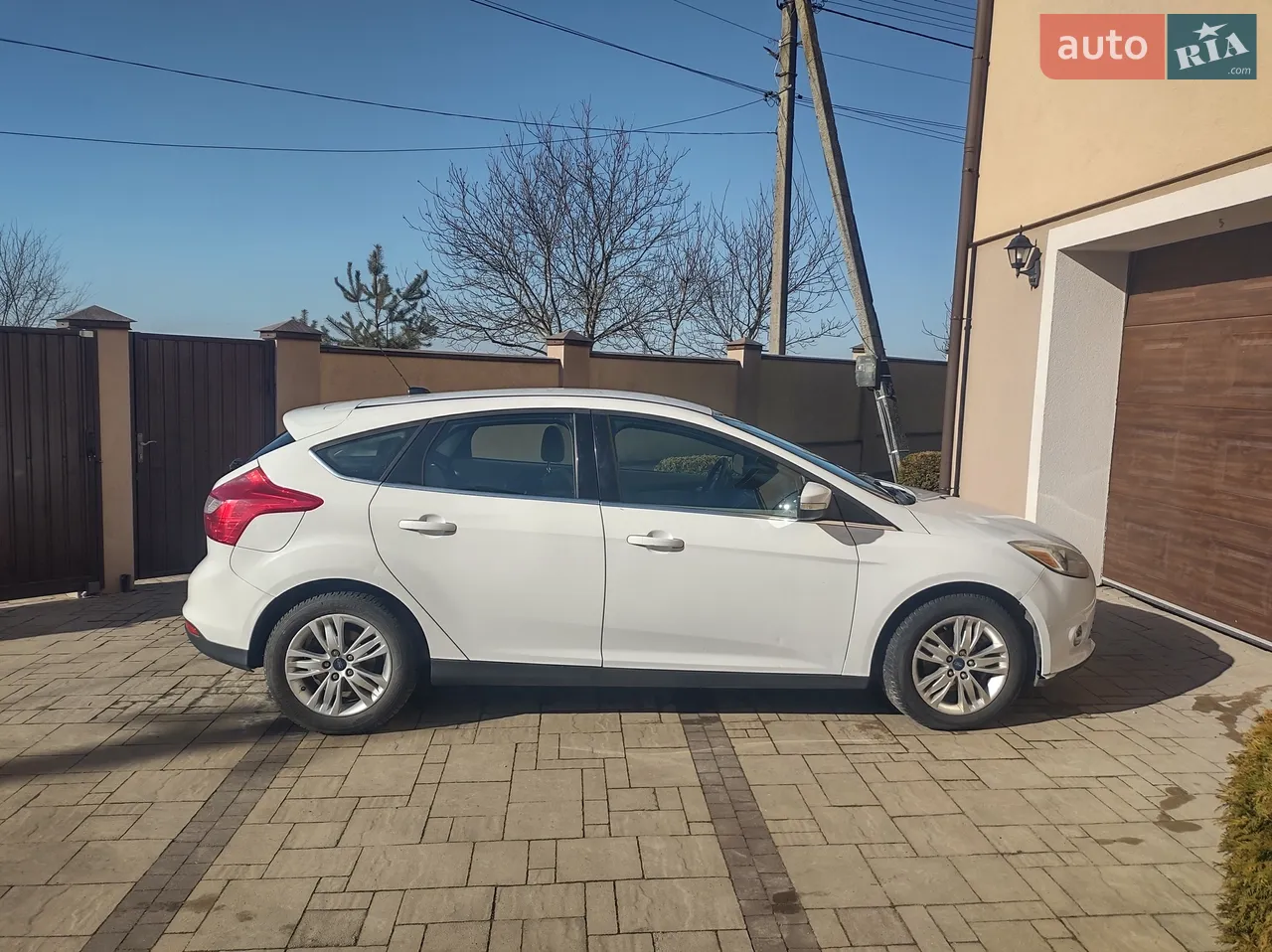 2010 Ford Focus - мініатюра 26